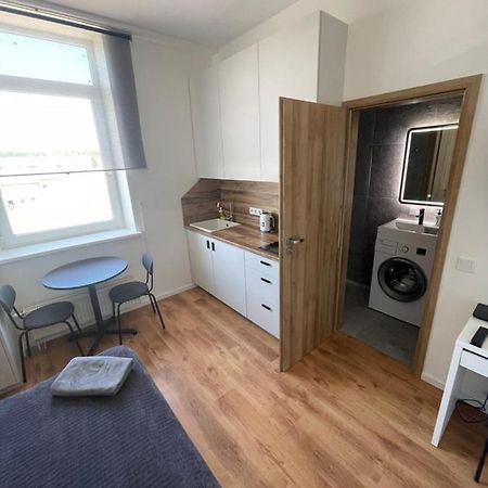 Airport Apartment 29 Self Check-In Free Parking VNO Exterior photo