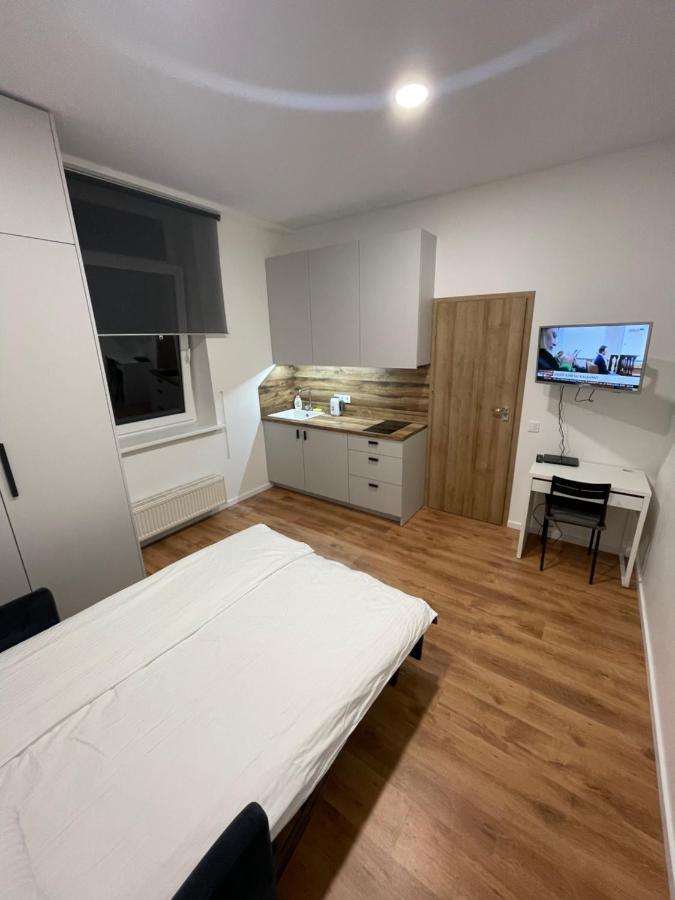 Airport Apartment 29 Self Check-In Free Parking VNO Exterior photo