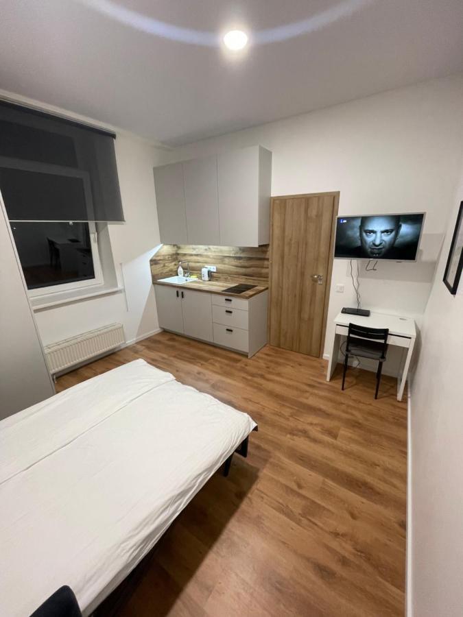 Airport Apartment 29 Self Check-In Free Parking VNO Exterior photo