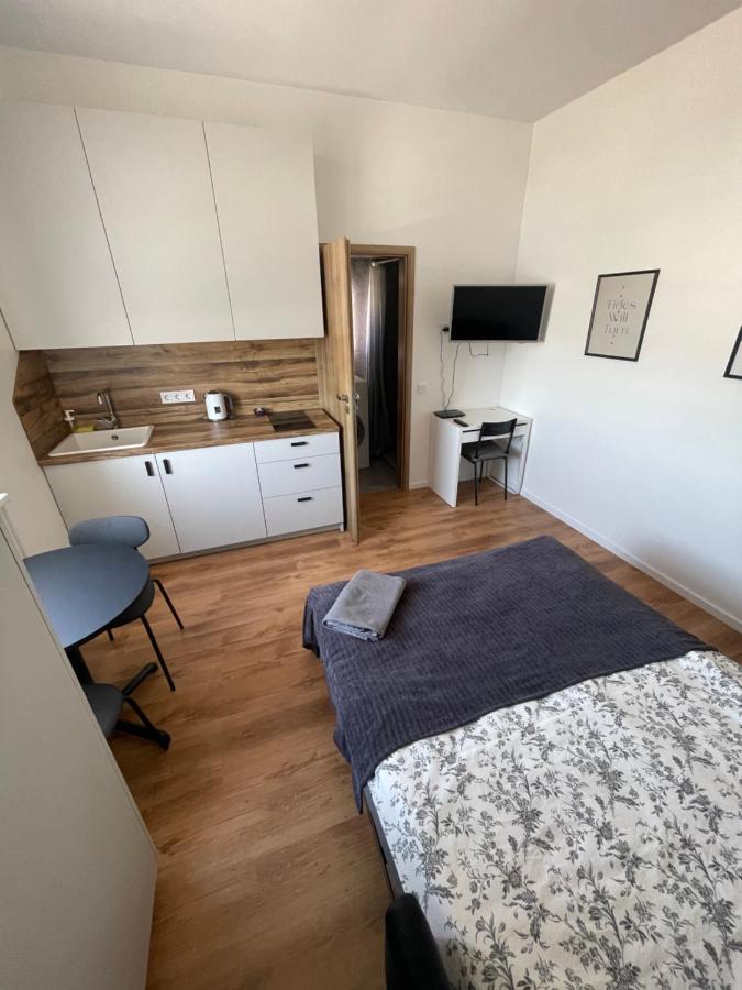 Airport Apartment 29 Self Check-In Free Parking VNO Exterior photo